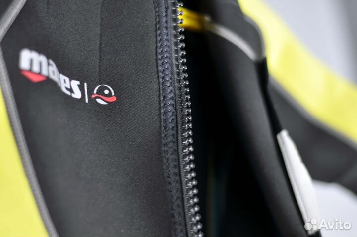 Детский неопреновый костюм