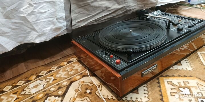 Проигрыватель винила арктур 004