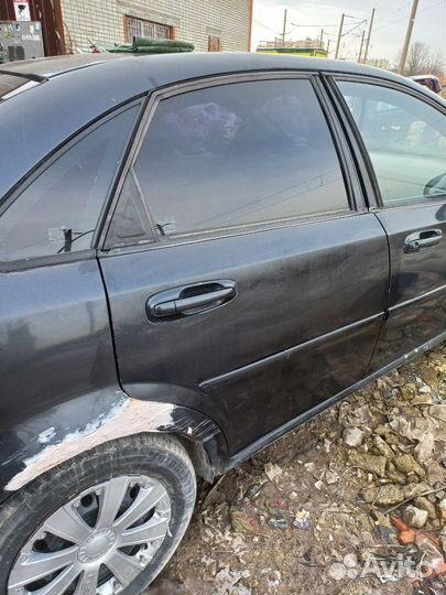 Дверь задняя правая Chevrolet lacetti