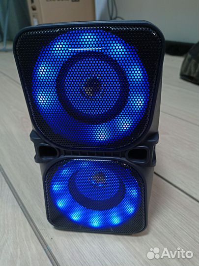 Портативная колонка блютуз