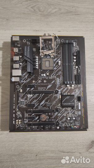 Материнская плата Z370