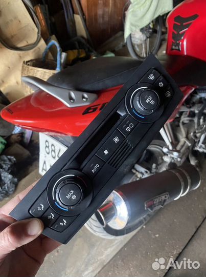 Блок управления климатом BMW-1series