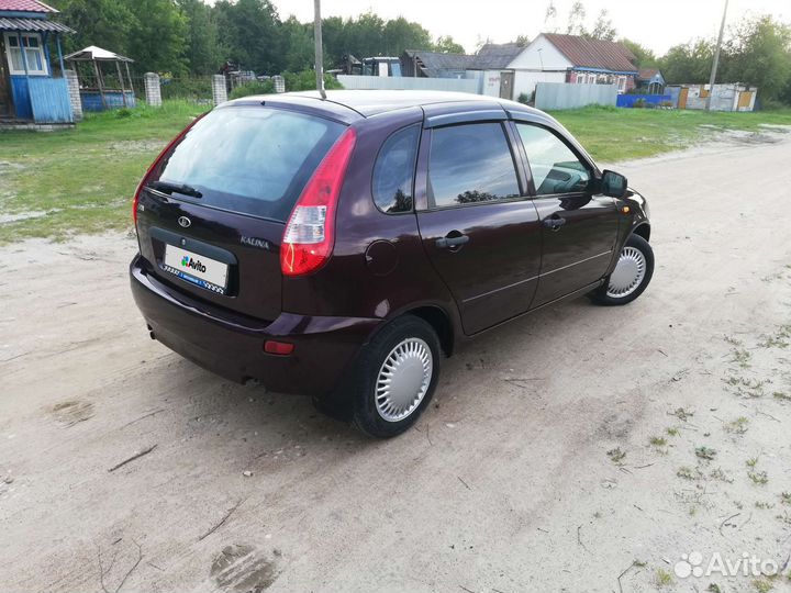 LADA Kalina 1.6 МТ, 2011, 200 000 км