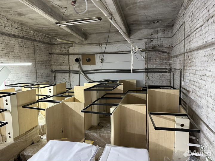 Компьютерный стол