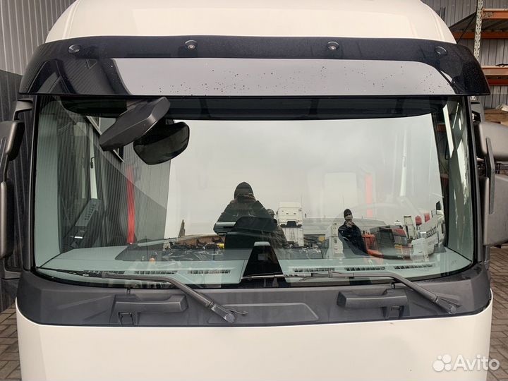 Кабина Renault T