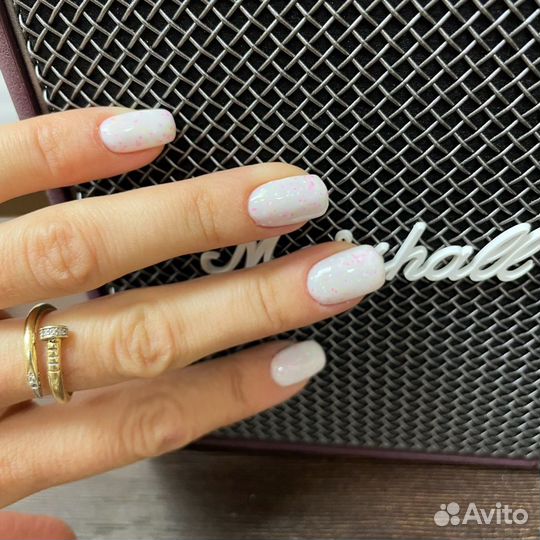 Маникюр педикюр в салоне в любое время