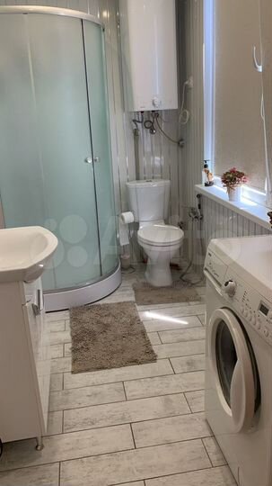 Комната 14 м² в 3-к., 2/2 эт.