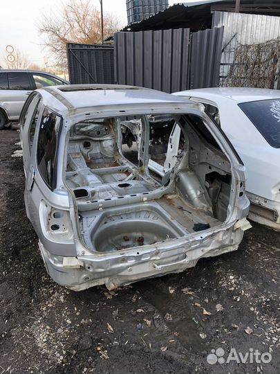 Задняя панель кузова Toyota Vista Ardeo 5830832900