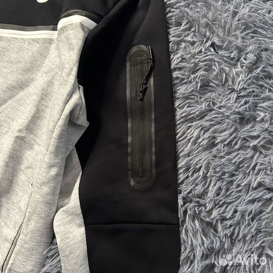 Зип-худи Nike Tech Fleece