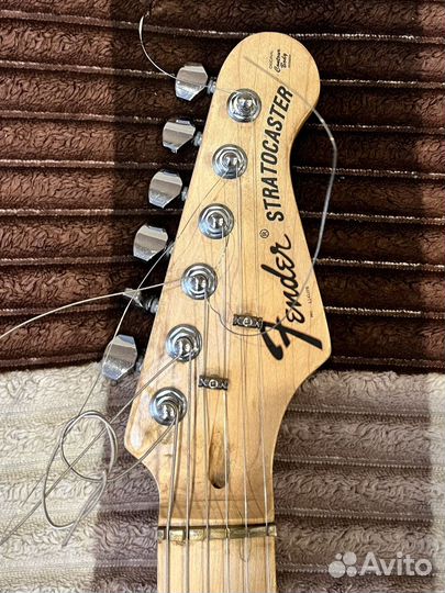 Электро гитара Fender Stratocaster