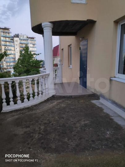 Коттедж 330 м² на участке 5,4 сот.