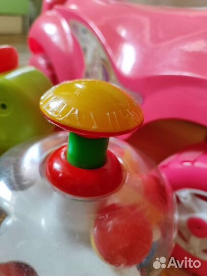 Машинка-каталка, юла, сортер