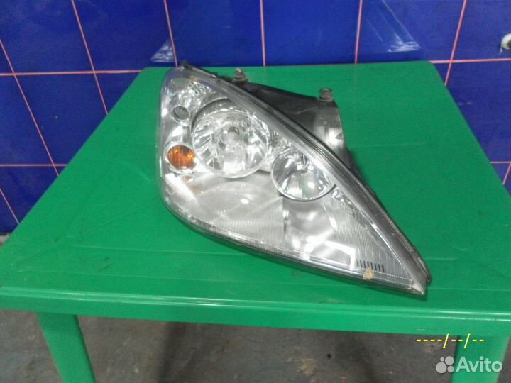 Фара правая Ford Galaxy 2000-2006г