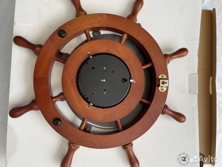 Барометр настенный