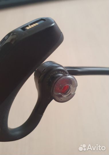 Гарнитура Plantronics Voyager 5200