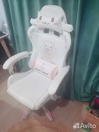 Игровое компьютерное кресло