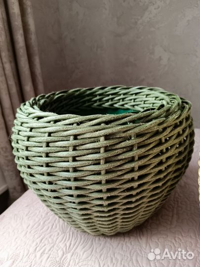 Кашпо из ротанга