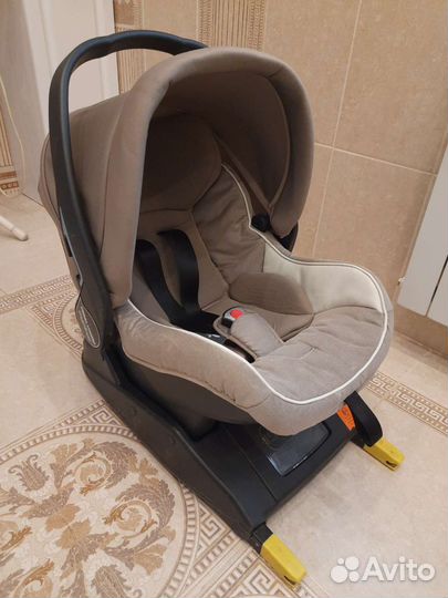 Детское Автокресло Peg-perego+база Isofix