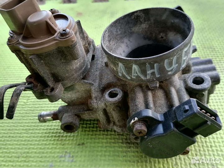 Дроссельная заслонка Мицубиши Лансер 7. 4G13