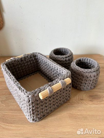 Набор вязаных корзин / подарок ручной работы