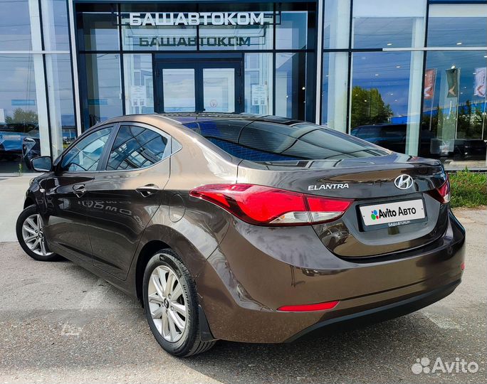 Hyundai Elantra 1.6 AT, 2015, 222 167 км