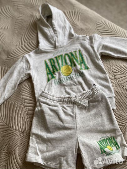 Костюм детский новый 110