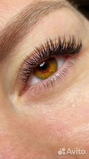 Наращивание ресниц на дому