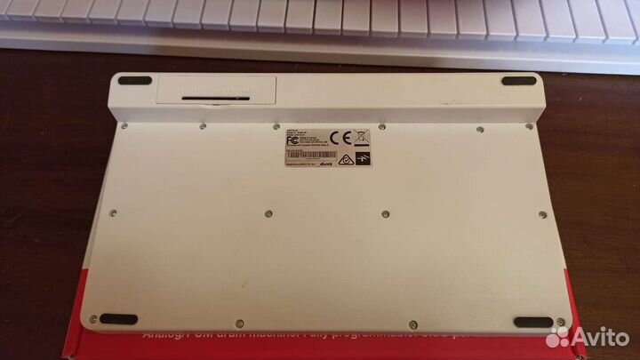 Драм-машина IK Multimedia Uno Drum