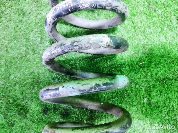 Пружина задней подвески Suzuki Grand Vitara 2011