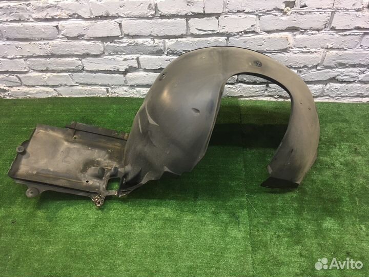 Локер (подкрылок) передний левый бмв 3 е46