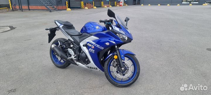 Yamaha R3