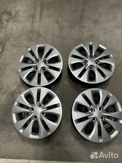 Штампованные ориг. диски от kio rio X с колпаками