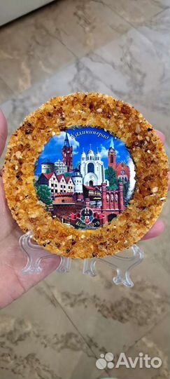 Сувениры с янтарем