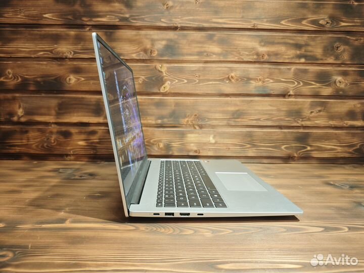 Новый Honor MagicBook Ryzen 7 8845HS 32gв DDR5