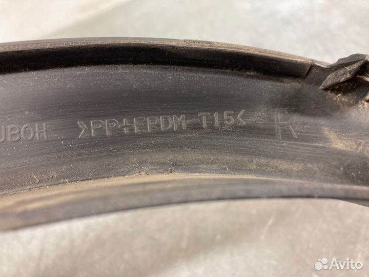 Накладка на крыло задняя правая Nissan X-Trail T31