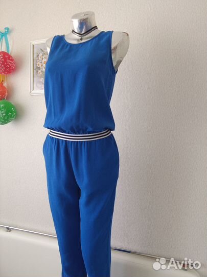 Комбинезон 44-46 р новый