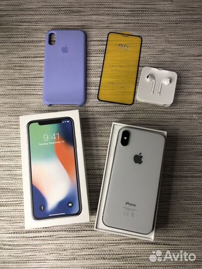 iPhone X, 64 ГБ