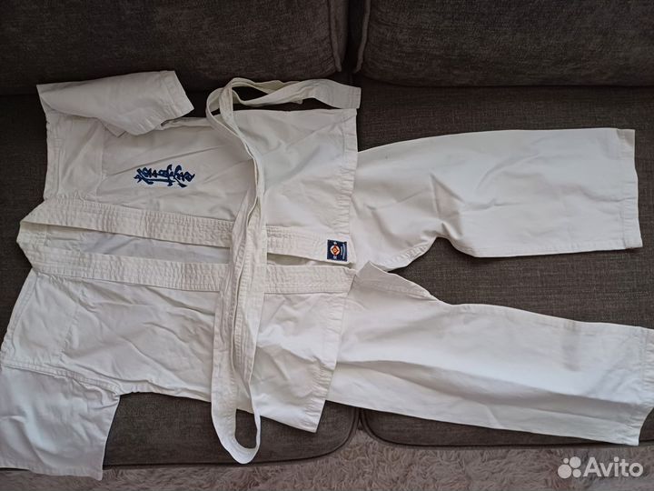 Кимоно для каратэ 140