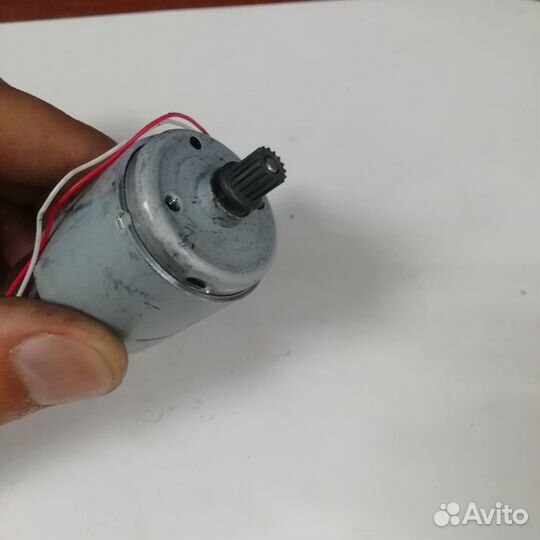 Двигатель подачи бумаги QK1-8460 canon IP7240