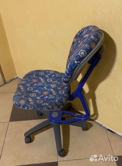 Компьютерное кресло, ортопедическое кресло