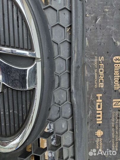 LADA largus лада ларгус решетка радиатора