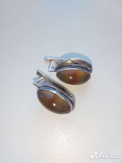 Серебряные серьги с сердоликом