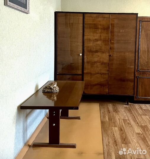 Шкаф, стенка ГДР, журнальный столик