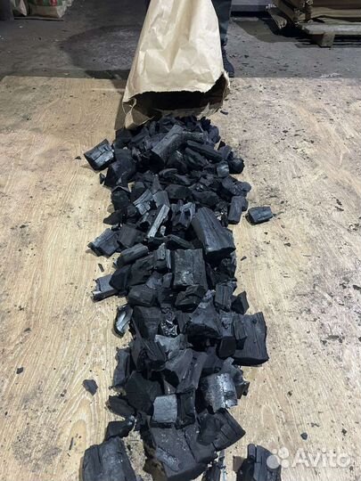 Уголь древесный в мешках