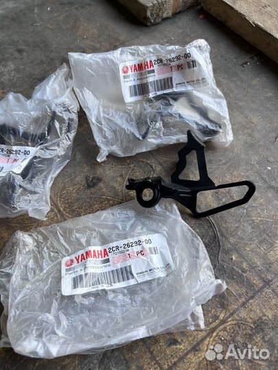 Кронштейн тормозного бочка Yamaha R1 2015+