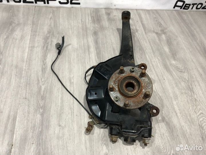 Кулак поворотный передний правый Mazda 6 GH LF