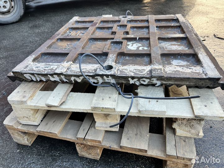 Плиты дробящие из наличия и под заказ