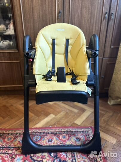 Стульчик для кормления Ivolia love желтый