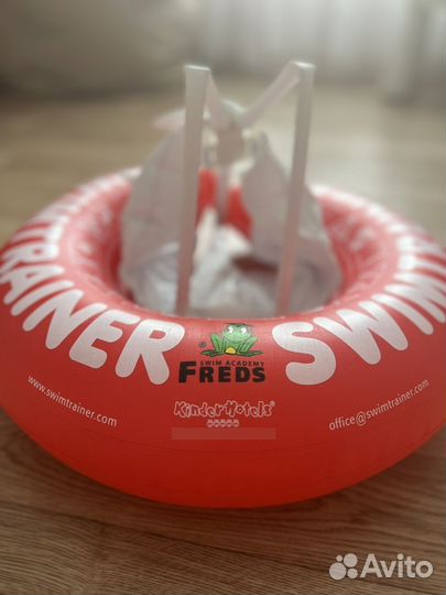 Круг swimtrainer красный от 3 мес до 4 лет