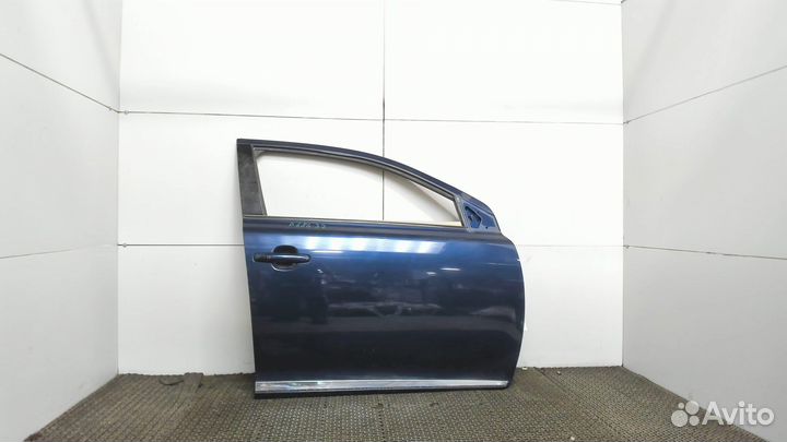 Дверь боковая Suzuki Kizashi, 2011